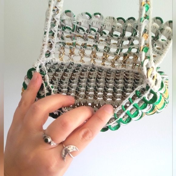 ♻️ Recycled Unique Handmade Purse - made of soda can opener tabs - Picture 4 of 4